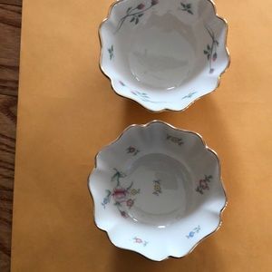 Lenox Rise Manor and Floral Garden small bowls